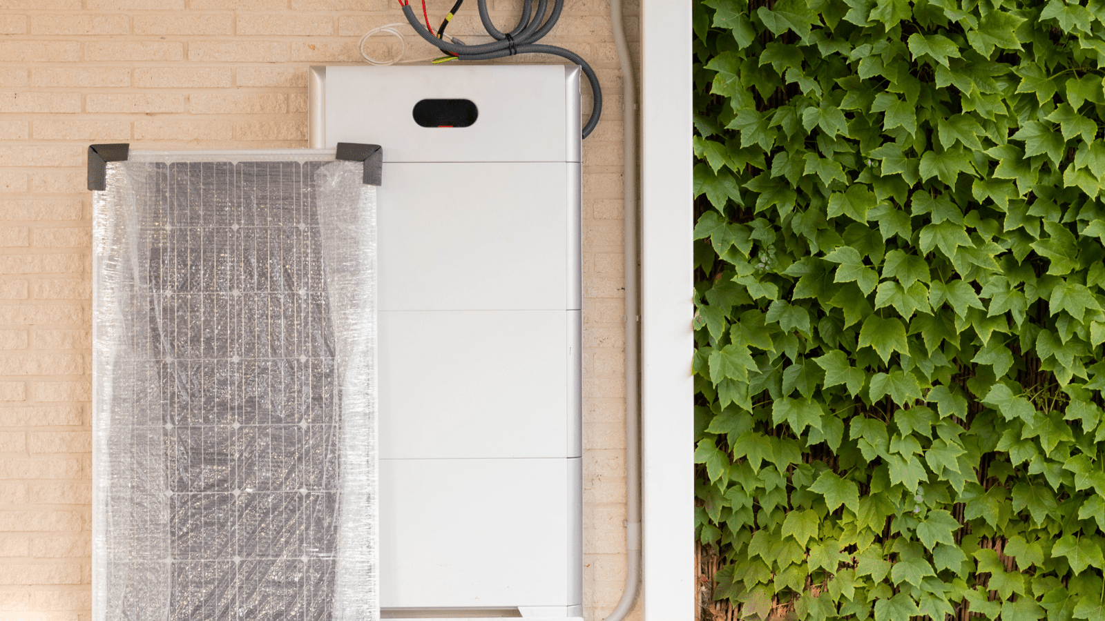 Solar Battery Backup Storage